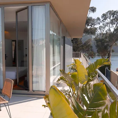 Malates Slow Boutique フォス