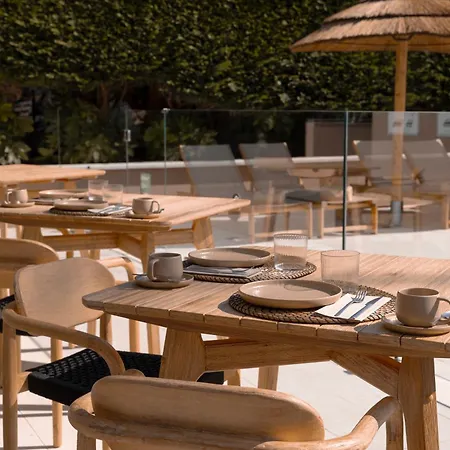 Malates Slow Boutique フォス